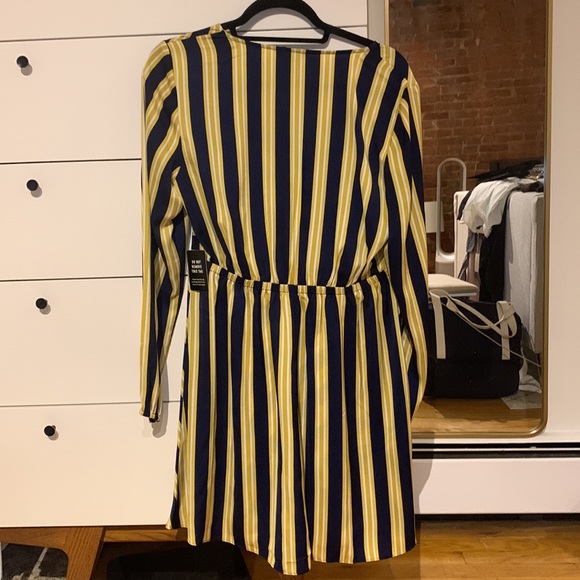 Express Blue and Yellow Dress - Picture 2 of 5